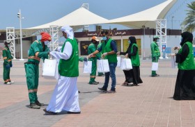 بلدية مدينة أبوظبي والاتحاد النسائي العام ينفذان مبادرة «سقيا» للعاملين في الظروف المناخية الحارة