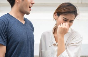  رائحة الفم الكريهة.. أبرز الأسباب المرتبطة بنمط الحياة