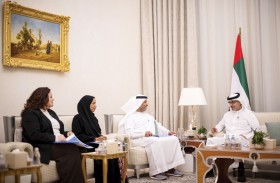هزاع بن زايد يستقبل وفداً من جامعة خليفة ويطّلع على منظومة البحث والتطوير في مجال العلوم والتكنولوجيا