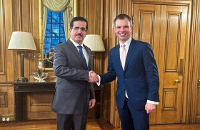 سعيد الطاير ووزير أمن الطاقة البريطاني يبحثان تعزيز التعاون