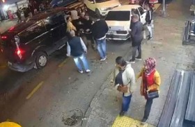 لسبب غريب.. بلوغر يتعرض لإطلاق نار 