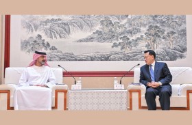 عمار بن حميد يلتقي سكرتير الحزب الشيوعي في تشونغتشينغ وعدداً من كبار المسؤولين الصينيين