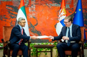 رسالتان خطيتان بين رئيس الدولة والرئيس الصربي ينقلهما عبد الله بن زايد