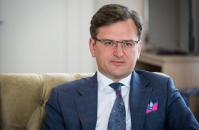 وزير خارجية أوكرانيا يتهم روسيا بالتصعيد