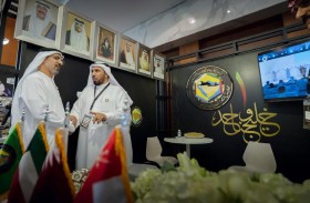 مدير عام المكتب الوطني للإعلام يزور جناح الإمارات بمهرجان الخليج للإذاعة والتلفزيون في المنامة