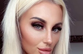 مدمنة على «الفيلر » تصاب بتضخم خطير