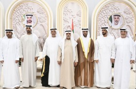 نهيان بن مبارك يحضر أفراح الشامسي والفلاسي في العين