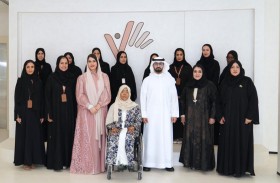 الهيئة الوطنية لحقوق الإنسان تكرّم موظفاتها احتفاءً بيوم المرأة الإماراتية