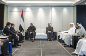 ولي عهد أبوظبي يلتقي رؤساء مجالس إدارة كبرى الشركات الصينية