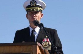 البحرية الأميركية تؤكد إقالة قائد حاملة طائرات 