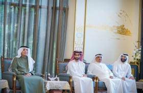 حاكم رأس الخيمة يطلع على إنجازات وخطط مجلس تنافسية الكوادر الإماراتية