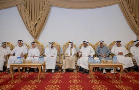 نهيان بن مبارك يقدم واجب العزاء لأسرة الشهيد عيسى غلوم البلوشي