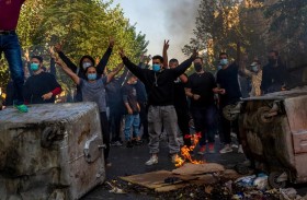 «إندبندنت»: النظام الإيراني ينشر الفوضى في الغرب