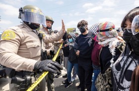 ترامب: الحرس الوطني قام بعمل رائع  بلوس أنجلوس.. ولا أقنعة بالاحتجاجات