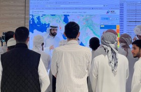 التواجد البلدي- بني ياس ينظم فعالية توعوية لتثقيف طلاب الثانوية العامة بعلوم الأرصاد والاستمطار