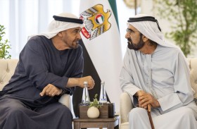 رئيس الدولة يستقبل محمد بن راشد