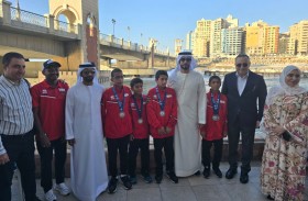 وفد إماراتي برئاسة خليفة بن محمد يلتقي بأبطال منتخبنا الفائزين ببرونزية الخماسي الحديث بمصر 