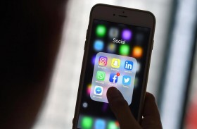 خبير يتوقع اختراق المزيد من هواتف معارضين في بولندا 