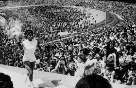 مكسيكو 1968..  فوسبيري يطلق «وثبة مستمرة» وأورتر يحصد قرصاً ذهبياً 