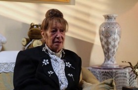 آلاف الدولارات ومصاغ ذهب.. تفاصيل سرقة منزل الفنانة منى واصف