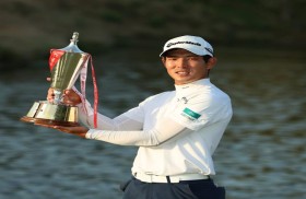 ناكاجيما من دبي إلى المجد العالمي لـ «جولة دي بي ورلد»