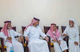 عمار بن حميد يقدم واجب العزاء في وفاة محمد علي السويحي
