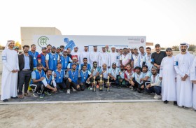 بلدية مدينة أبوظبي تفتتح ملعب كريكيت في مصفح الصناعية 