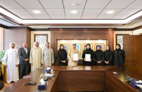 بلدية دبي توقع اتفاقية تعاون مع مركز تريندز للبحوث والاستشارات