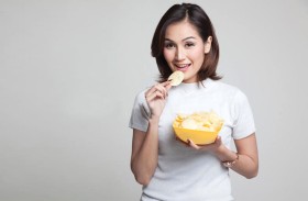 مقرمشات الجبن.. الوجبة الخفيفة التي تهدد ابتسامتك