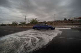 العاصفة المدارية هيلاري تصل كاليفورنيا 