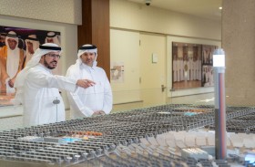 سعيد الطاير يستعرض مشاريع الطاقة النظيفة مع القنصل القطري