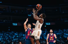 «دبي لكرة السلة» يصعد إلى المركز الثامن في «اليوروليج» بعد فوزه التاريخي على برشلونة