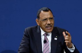  رئيس وزراء النيجر: الرئيس المخلوع يتمتع بصحة جيدة