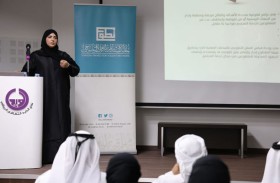 جائزة الشارقة للعمل التطوعي تقيم برنامج إدارة العمل التطوعي المؤسسي بالمنطقة الوسطى 