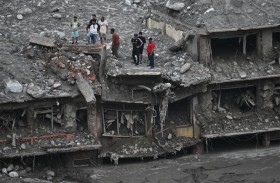 النيبال تحيي يوم حداد وعائلات المفقودين تتمسك بالأمل في العثور عليهم أحياء‎ ‎