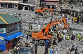  تعبئة عامة لإنقاذ المتضررين من فيضانات باكستان 