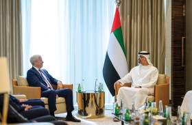 خالد بن محمد بن زايد يلتقي الرئيس التنفيذي لبنك جيه بي مورغان تشيس 