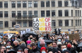 تظاهرة حاشدة في بروكسل رفضا لإغلاقات كوفيد 