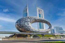 حمدان بن محمد يعتمد استراتيجيتيّ إعادة تأهيل حي الفهيدي التاريخي والفنّ في الأماكن العامة