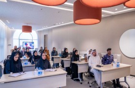 المكتب الإعلامي لحكومة عجمان ينظم ورشة تعريفية بسياسة الإعلام الحكومي في الإمارة