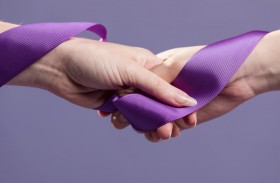اجتماعية الشارقة تسعى إلى تعزيز الحياة الكريمة للمرأة وأسرتها 