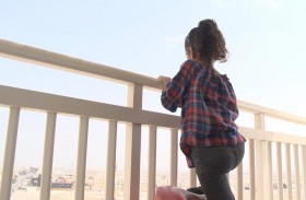 شرطة أبوظبي تدعو الأسر لتأمين النوافذ والشرفات لحماية الأطفال من السقوط