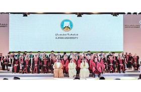 حميد النعيمي يشهد حفل تخريج دفعة عام الاستدامة لطلبة جامعة عجمان