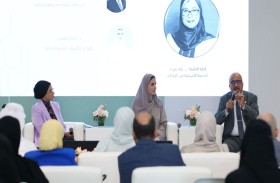 الشارقة للأدب المكتبي يوصي بتوظيف الذكاء الاصطناعي لرفع جودة التعليم 