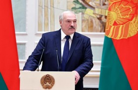  رئيس روسيا البيضاء يرفض «نظريات المؤامرة» 