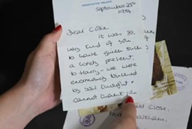 رسائل الأميرة ديانا بخط يدها تطرح للبيع