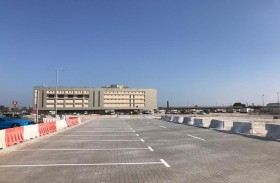 بلدية مدينة أبوظبي تنفذ 125 موقفاً إضافياً للسيارات في منطقة الميناء بأبوظبي