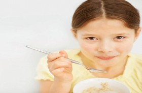 أطعمة تساعد على نمو دماغ الطفل
