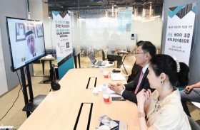غرفة أبوظبي تنظم أول اجتماع أعمال افتراضي لأكثر من 100 شركة إماراتية وكورية