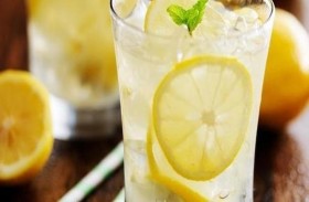 ماذا يحدث لبشرتك عندما تتناولين ماء الليمون يومياً؟